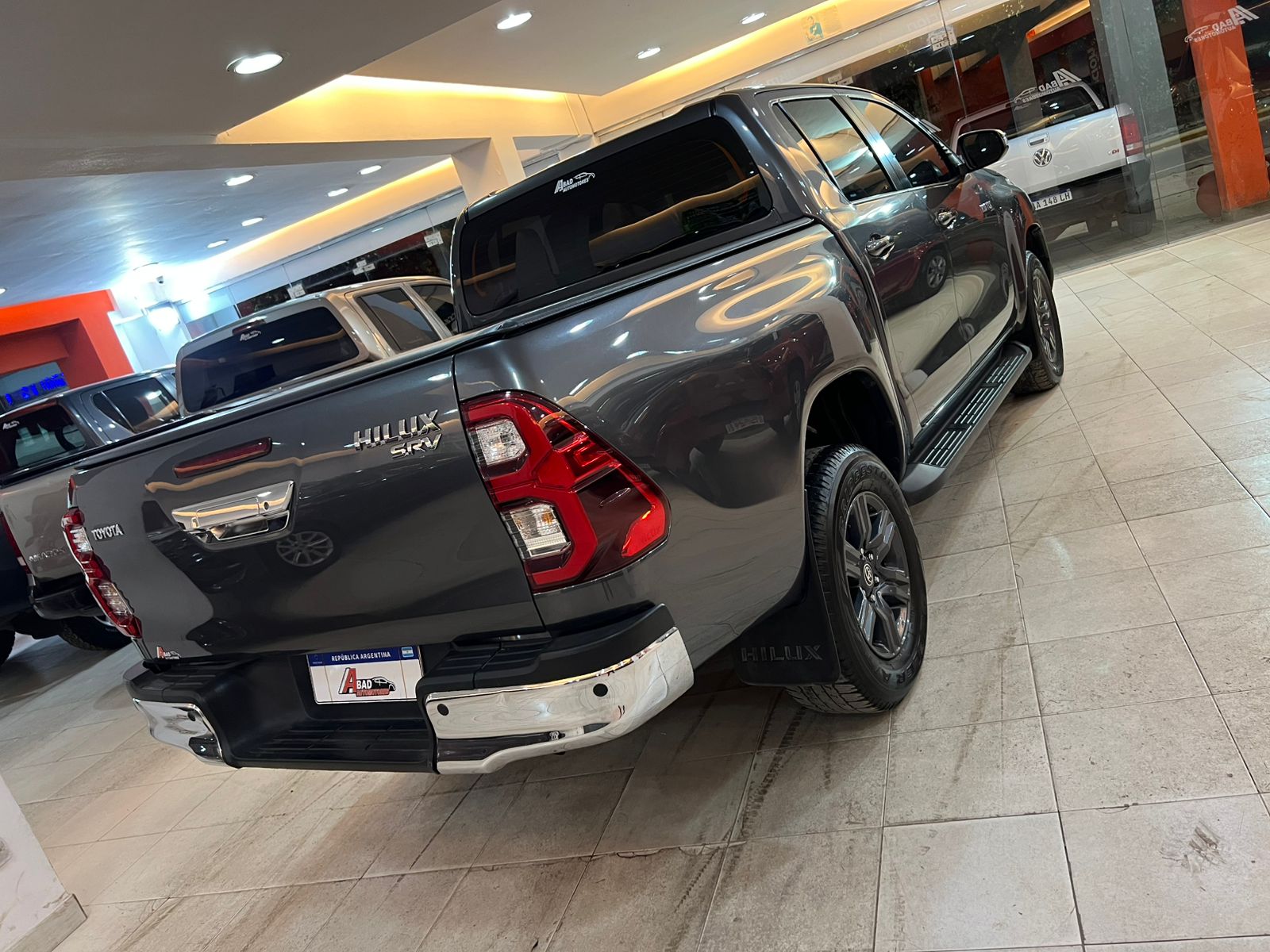 Toyota Hilux SRV 4x2 2.8 D/C